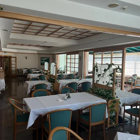 Orijent 22 Otel 3*