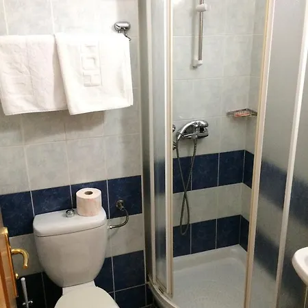 Cubic 3*